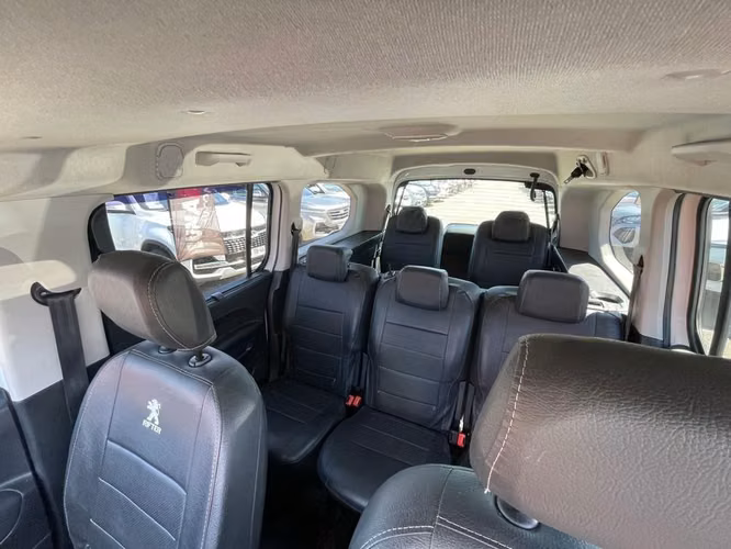 PEUGEOT RIFTER 2021 - Imagen 19