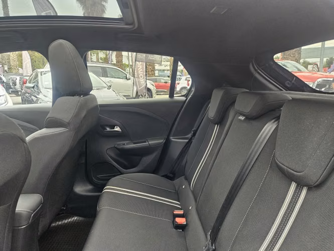 Opel Corsa 1.2 Gs Line At 2025 - Imagen 14