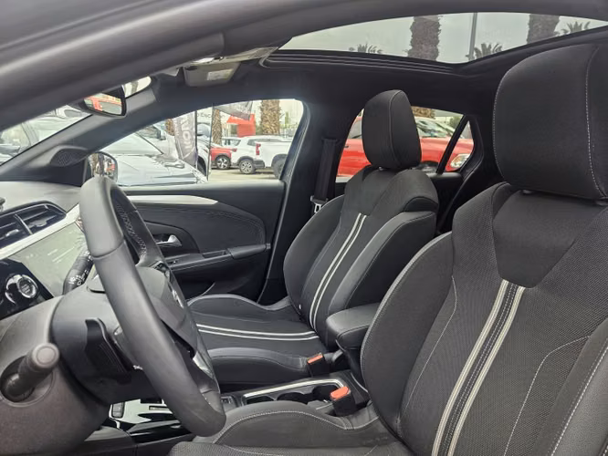 Opel Corsa 1.2 Gs Line At 2025 - Imagen 13