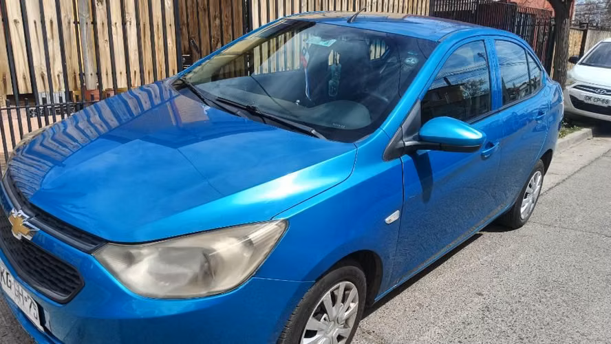 Vendo Chevrolet sail - Imagen 2