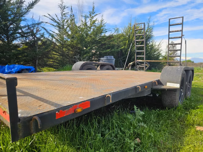 CARRO DE ARRASTRE / TRAILER PLATAFORMA