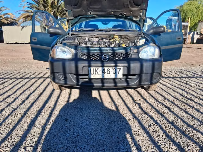Chevrolet corsa 1.6 2002 - Imagen 2