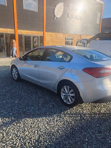 Kia Cerato 2015 - Imagen 9