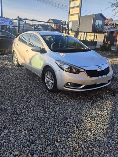 Kia Cerato 2015 - Imagen 13