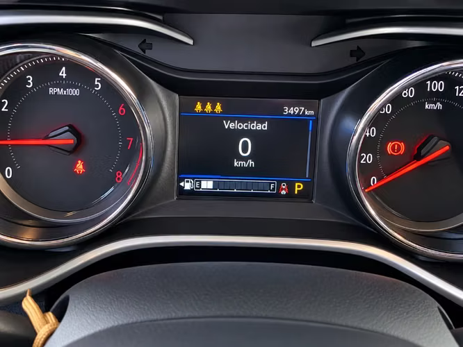 Chevrolet Tracker 1.2T PREMIER AT S 2025 - Imagen 13