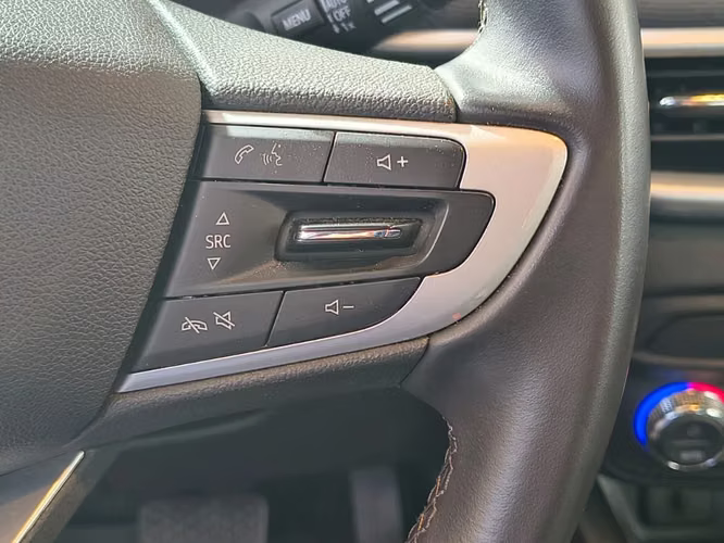 Chevrolet Tracker 1.2T PREMIER AT S 2025 - Imagen 12
