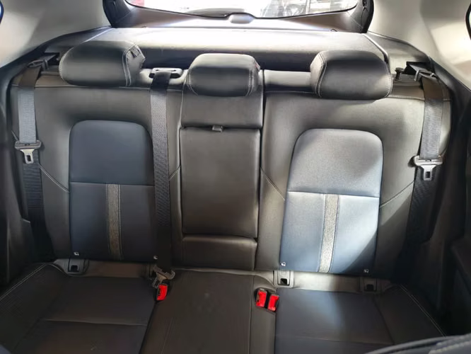 Chevrolet Tracker 1.2T PREMIER AT S 2025 - Imagen 18