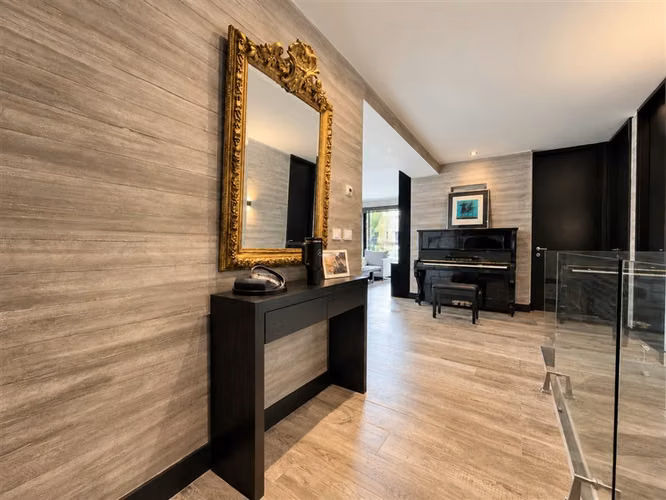 DUPLEX en venta de 2 dormitorios en Vitacura con jardin. - Imagen 3