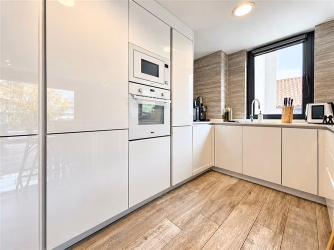 DUPLEX en venta de 2 dormitorios en Vitacura con jardin. - Imagen 12