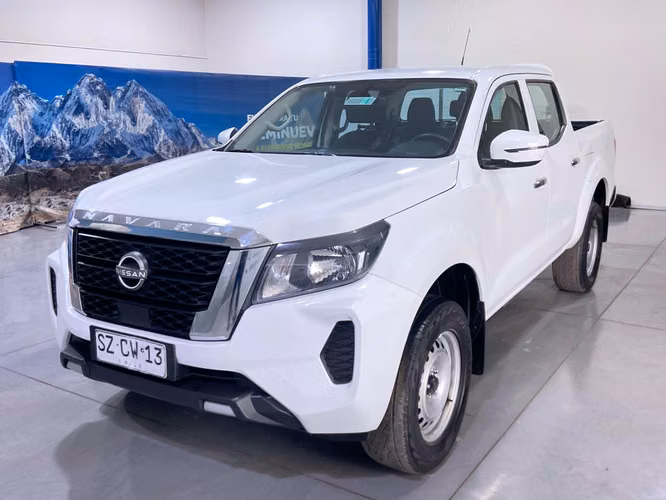 NAVARA SE 4X2 SZCW13-SANTIAGO