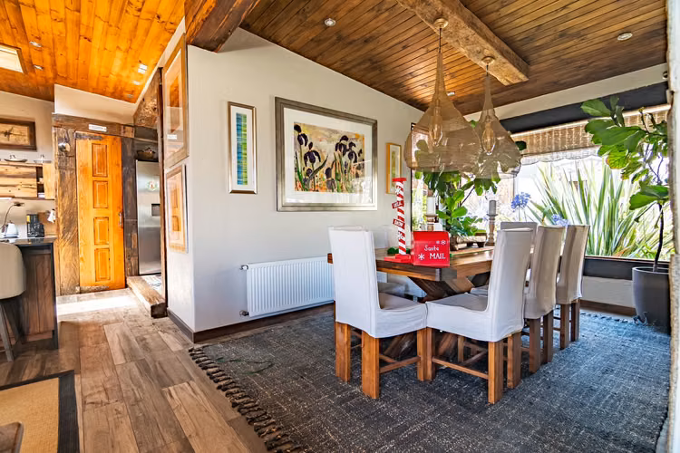 HERMOSA CASA EN ALGARROBITO - Imagen 7