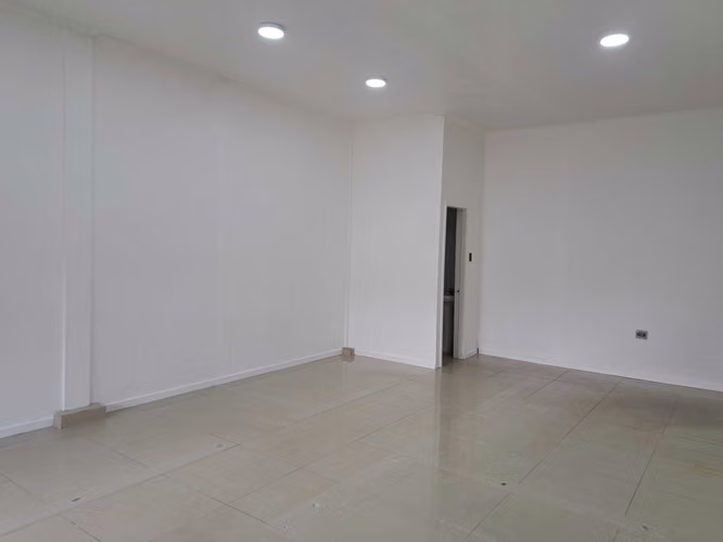 Arriendo Local Comercial  (43487) - Imagen 4
