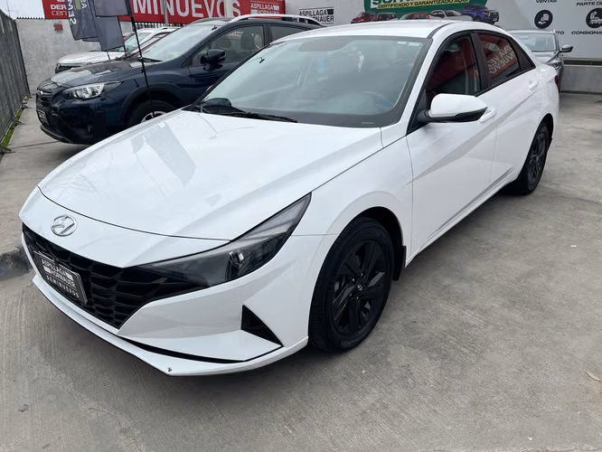 HYUNDAI ELANTRA PLUS MT - Imagen 3