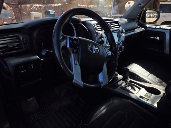 Toyota 4Runner 2018 - Imagen 5