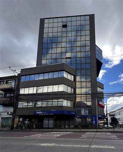 Se arrienda oficina Edificio Horizonte, Osorno.
