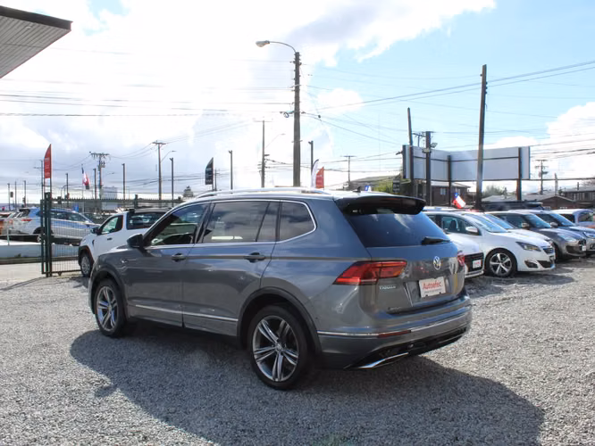 VOLKSWAGEN TIGUAN R LINE 2.0T. 4X4 2019 - Imagen 10