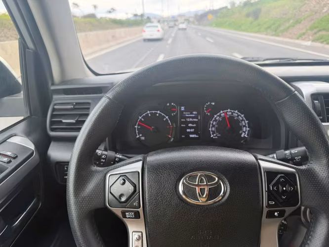 Vendo 4Runner 4x4 - Imagen 3