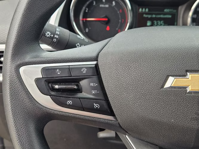 Chevrolet Tracker 1.2T LTZ R 4X2 AT 5P 2025 - Imagen 12
