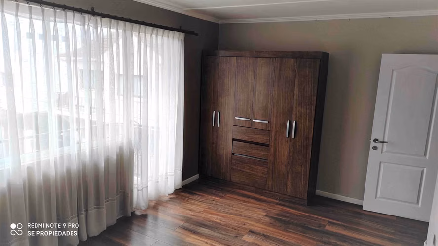 Arriendo amplia y acogedora casa de 2 pisos en Recreo, Viña - Imagen 13