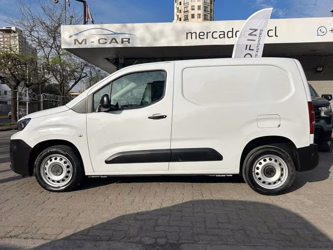 PEUGEOT PARTNER PARTNER L1 BLUEHDI 100 - 2023 | 4631 - Imagen 4