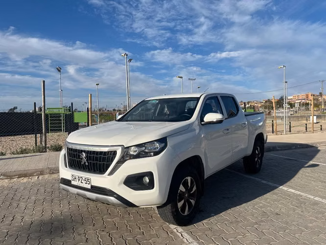 Peugeot Landtrek 2023