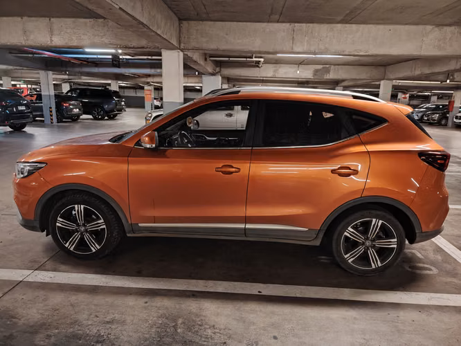 MG zs 1.5L AUT 2023 - Imagen 3