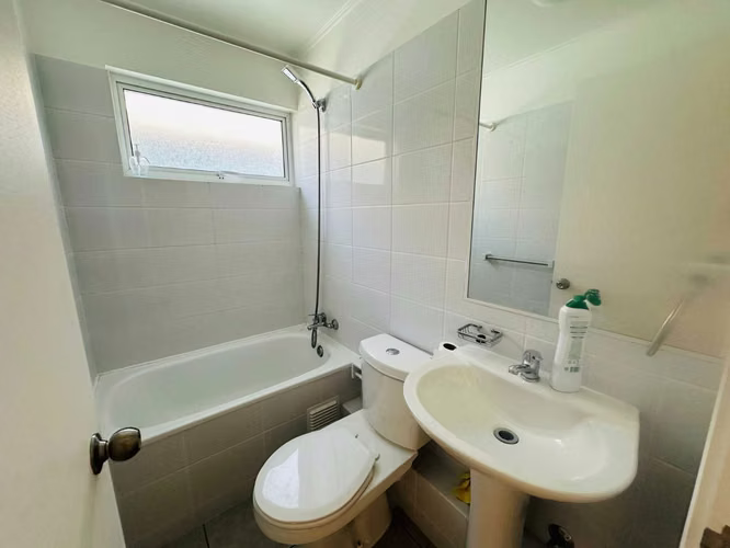 ARRIENDO CASA 3 DORMITORIOS 3 BAÑOS QUILPUÉ (183134)