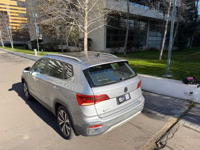 VOLKSWAGEN TAOS NUEVO TAOS HIGHLINE 1.4 TSI 2022 - Imagen 17