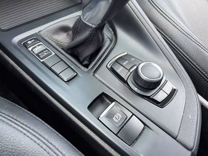 BMW X1 18D SDRIVE 2.0 2017 - Imagen 19