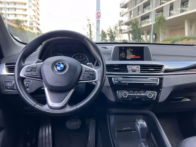 BMW X1 18D SDRIVE 2.0 2017