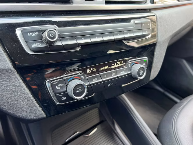 BMW X1 18D SDRIVE 2.0 2017 - Imagen 18