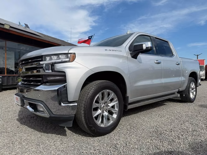 CHEVROLET SILVERADO LTZ 5.3L 4X4 AT8 2021