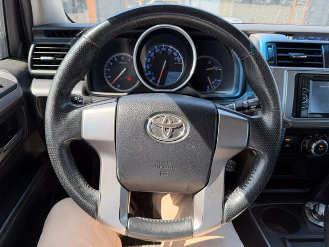 TOYOTA 4 RUNNER SR5 4X4 AT 2014 - Imagen 16