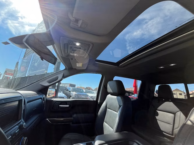 CHEVROLET SILVERADO LT 4X4 5.3 AT 2021 - Imagen 14