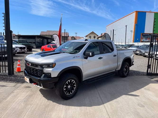 CHEVROLET SILVERADO ZR2 4X4 6.2 AUT 2023