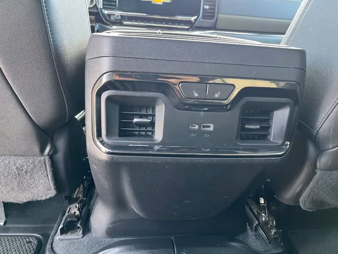 CHEVROLET SILVERADO ZR2 4X4 6.2 AUT 2023 - Imagen 13