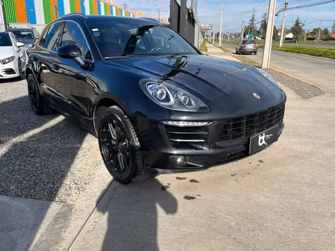 PORSCHE MACAN R4 2016