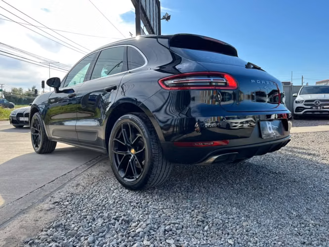 PORSCHE MACAN R4 2016