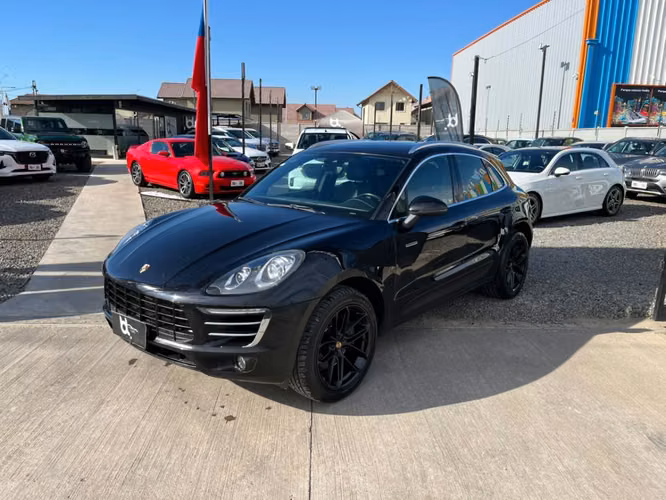 PORSCHE MACAN R4 2016