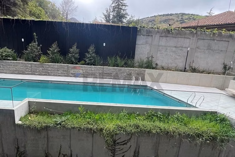 Tu nuevo hogar en vitacura: moderno y confortable