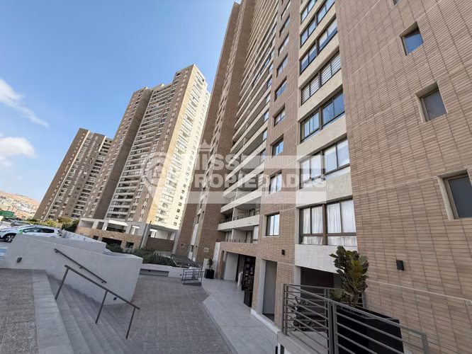 ARRIENDA DEPARTAMENTO EDIFICIO RIMINI, ANTOFAGASTA - Imagen 2
