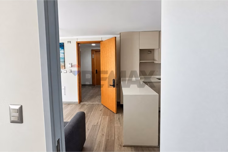 Arriendo departamento amoblado con terraza - Imagen 16