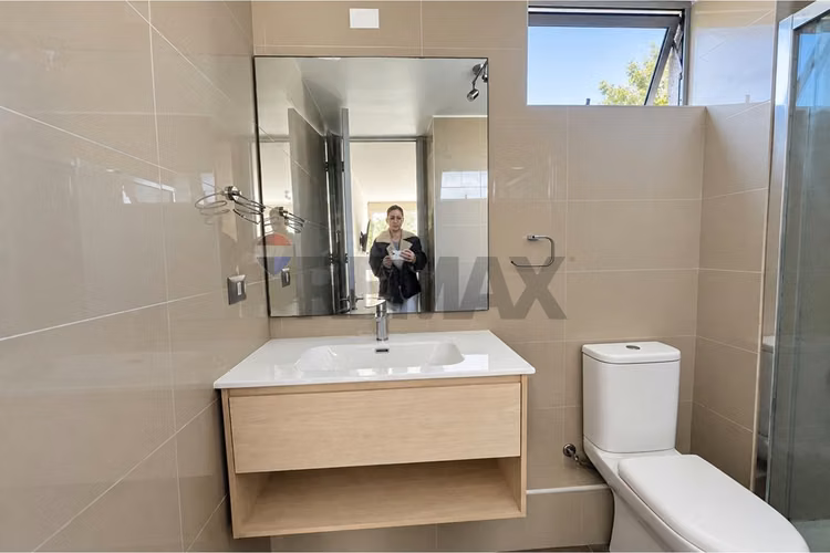 Arriendo departamento amoblado con terraza - Imagen 15