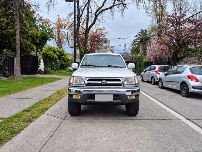 Toyota 4 Runner 1999 - Imagen 4