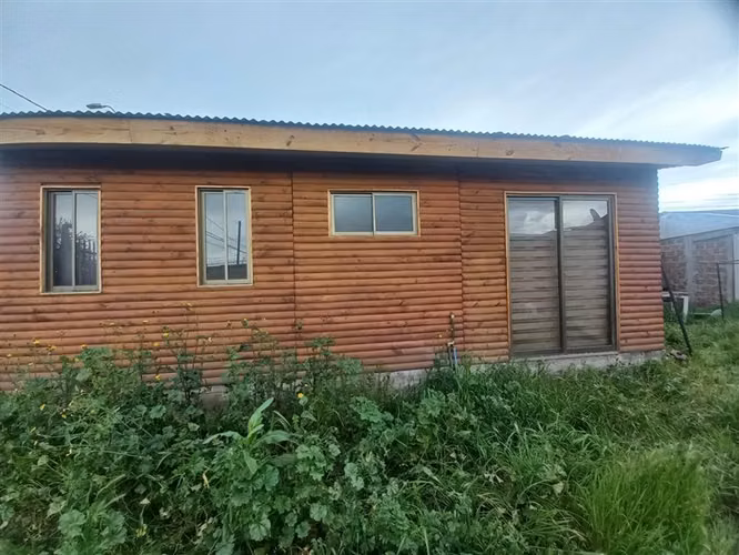 Casa en venta de 4 dorm. en Rengo