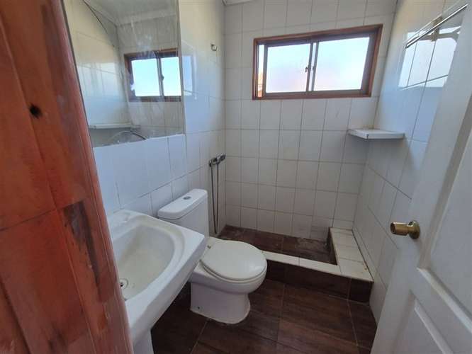 Casa en venta de 4 dorm. en Rengo