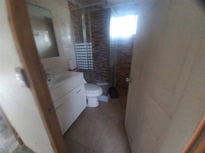 Casa en venta de 4 dorm. en Rengo