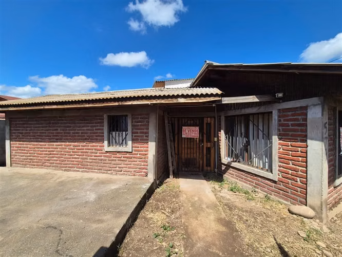 Casa en venta de 4 dorm. en Rengo