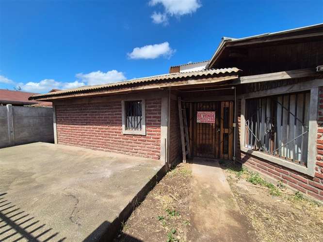 Casa en venta de 4 dorm. en Rengo