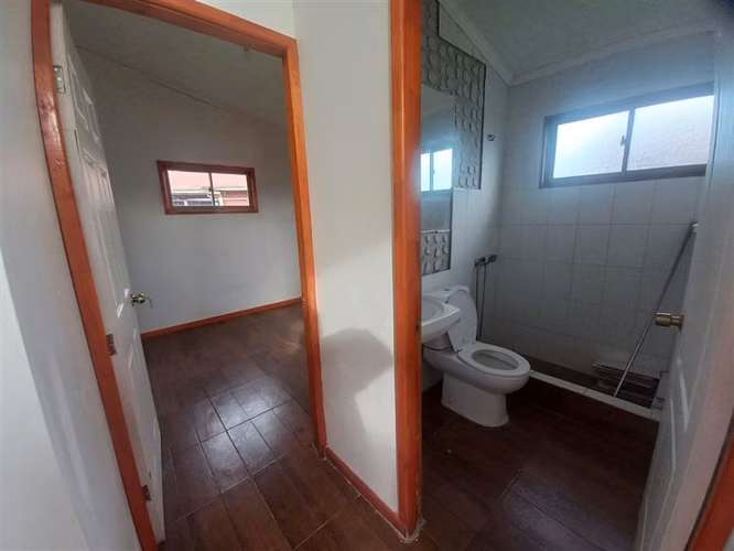 Casa en venta de 4 dorm. en Rengo